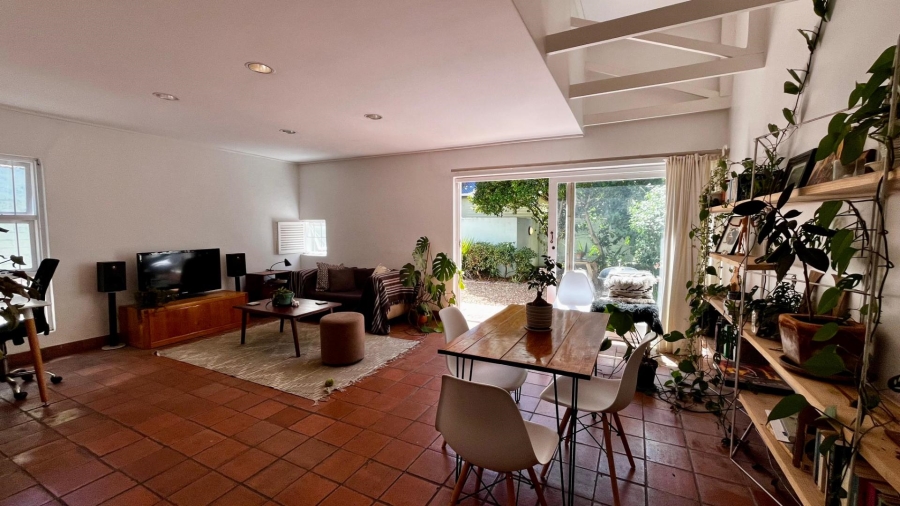 To Let 2 Bedroom Property for Rent in Observatory Western Cape